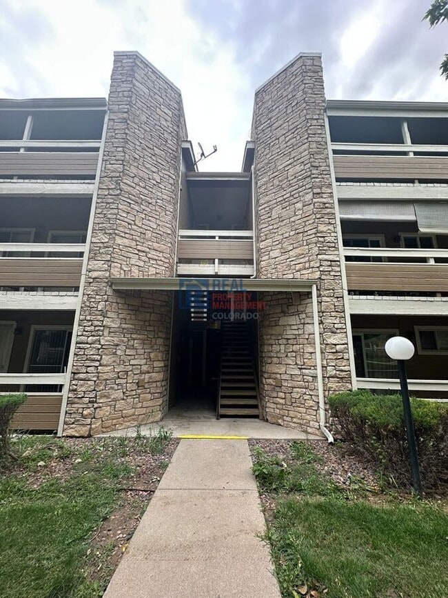 property at 1075 S Elkhart Way