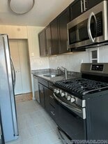 185 Freeman St, Unit 850 in Brookline, MA - Building Photo