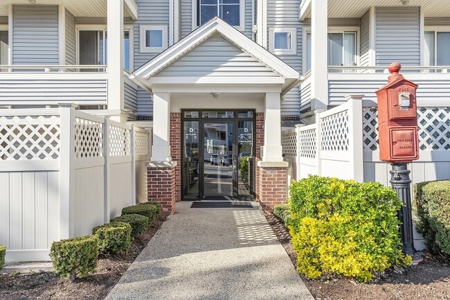 202 Falls Blvd, Unit 200-D108