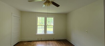 3212 E 44th St in Chattanooga, TN - Building Photo - Building Photo