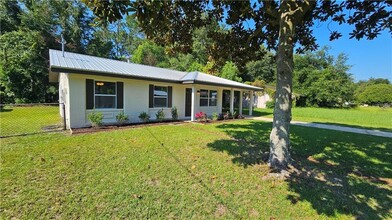 122 Saxon St in Brunswick, GA - Building Photo - Building Photo