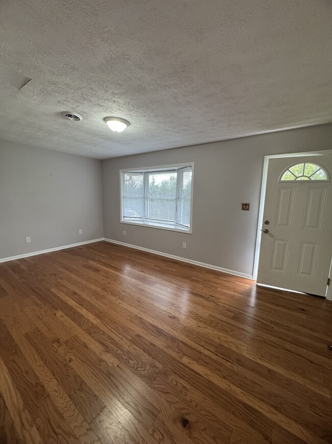 417 Neely Rd in Brevard, NC - Building Photo - Building Photo