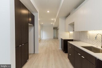 1247 N 27th St in Philadelphia, PA - Building Photo - Building Photo