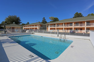 Port Apartments in Spring Hill, FL - Building Photo - Building Photo