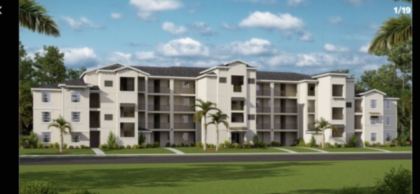 18421 Copperhead Dr in Lehigh Acres, FL - Building Photo