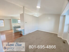 5889 S 3260 W in Roy, UT - Building Photo - Building Photo