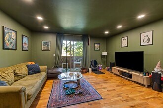 515 Basswood Ave in Nashville, TN - Building Photo - Building Photo