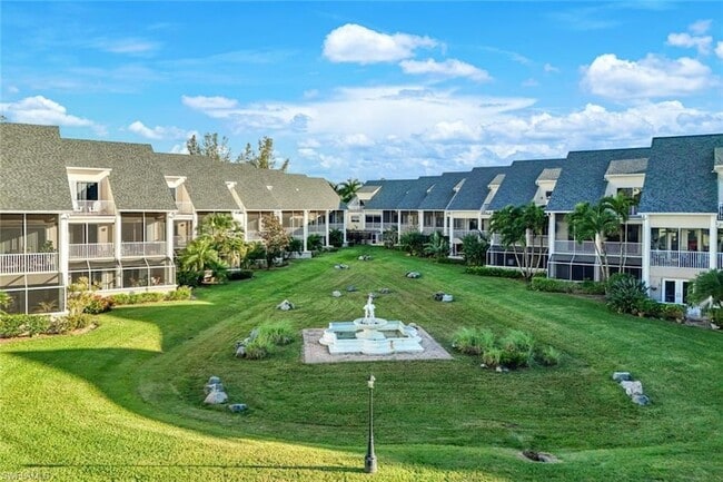 3623 Edgewood Ave in Ft. Myers, FL - Foto de edificio - Building Photo