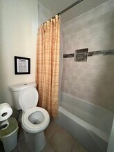 100 Royal Way Dr, Unit 15-C in Del Rio, TX - Building Photo - Building Photo