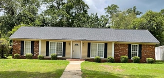 411 S Audubon Dr in Albany, GA - Building Photo