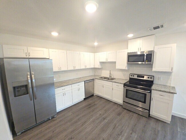 6315 Sandra St in Houston, TX - Building Photo - Building Photo