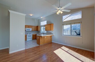 5149 W Celeste Ave in Fresno, CA - Building Photo - Building Photo