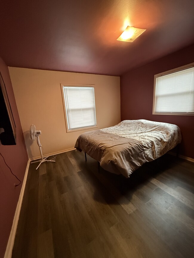 4216 Marquette Dr, Unit 2 in Racine, WI - Foto de edificio - Building Photo
