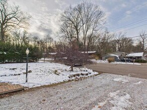 5743 Brookwood Dr in Akron, OH - Building Photo - Building Photo