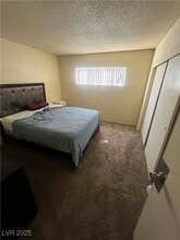 1388 E Desert Inn Rd in Las Vegas, NV - Building Photo - Building Photo
