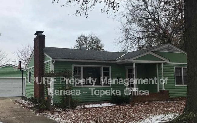 3520 SW Brendan Ave in Topeka, KS - Building Photo - Building Photo