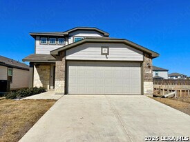 8563 Red Hawk Lp in San Antonio, TX - Building Photo