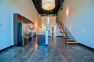 1660 DeKalb Ave NE in Atlanta, GA - Building Photo