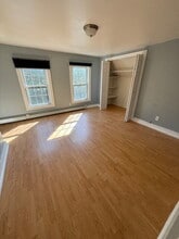 716 Empire Rd in Poland, ME - Building Photo - Building Photo