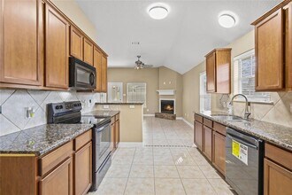 3818 Springcrest Ln in Montgomery, TX - Building Photo - Building Photo