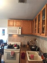 910 E Curtis St in Tampa, FL - Building Photo - Building Photo