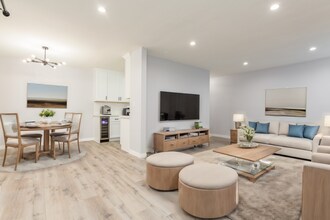 5036 Coldwater Canyon Ave in Los Angeles, CA - Building Photo - Building Photo
