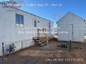 5 W King St in Altamont, UT - Building Photo