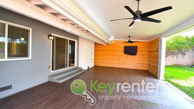 2626 Greyling Dr in San Diego, CA - Building Photo - Building Photo