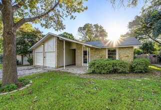 605 Buckskin Dr in Round Rock, TX - Building Photo - Building Photo