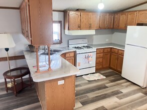 200 N 28th St in Fairfield, IA - Foto de edificio - Building Photo