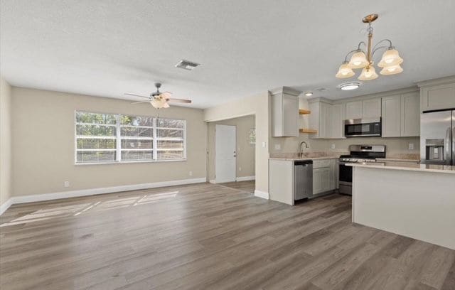 1609 Stocking St in Daytona Beach, FL - Building Photo - Building Photo