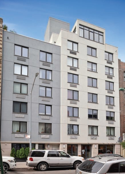 308 E 109th St in New York, NY - Building Photo - Building Photo