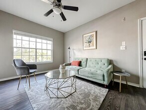 6225 Saratoga Blvd, Unit SI ID1058682P in Corpus Christi, TX - Foto de edificio - Building Photo