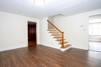 859 N Grant St in Wooster, OH - Building Photo - Building Photo