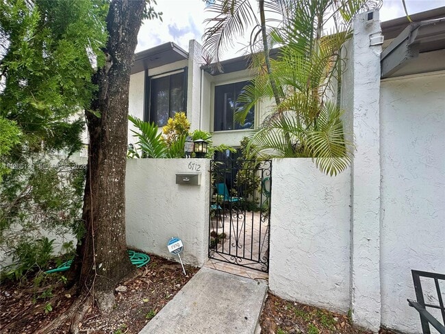 property at 6712 SW 114th Ave