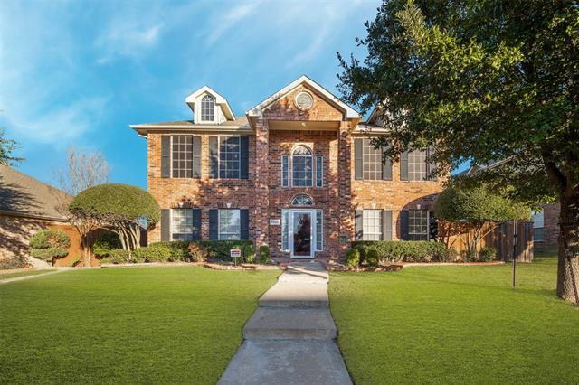 8228 Novaro Dr in Plano, TX - Building Photo