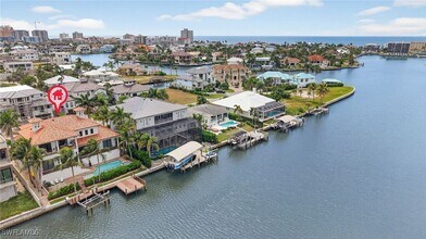 403 Seabee Ave in Naples, FL - Building Photo - Building Photo