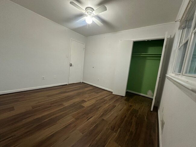 8xxx Barrett Pl in Fort Washington, MD - Foto de edificio - Building Photo