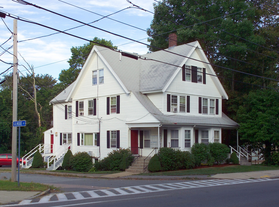 42 Main St in Foxboro, MA - Foto de edificio