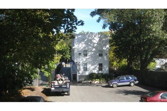 875-889 American Legion Hwy in Roslindale, MA - Foto de edificio - Building Photo