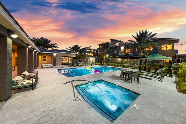 MARTIN APARTMENT HOMES in Las Vegas, NV - Foto de edificio - Building Photo