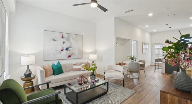 property at 2205 N Bonnie Brae St