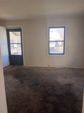 2408 W Wiswall St in Peoria, IL - Building Photo - Building Photo