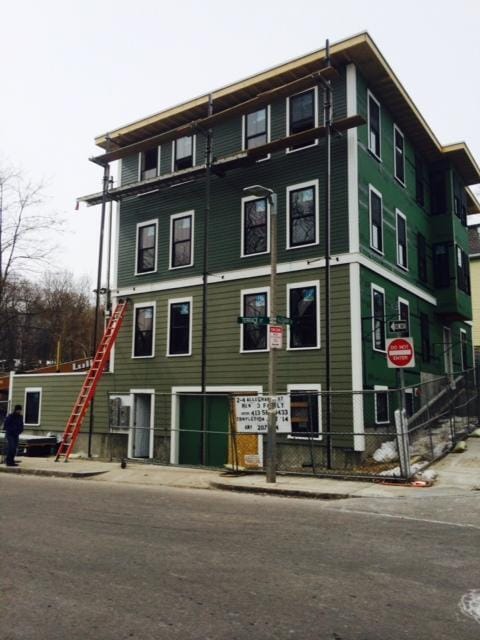 2 Alleghany St, Unit 1 in Boston, MA - Foto de edificio - Building Photo