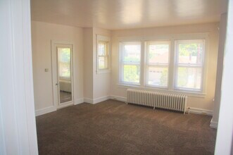 328 High Street, Unit APTB in Reading, PA - Foto de edificio - Building Photo