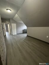 402-404-404 Sigourney St in Hartford, CT - Building Photo - Building Photo