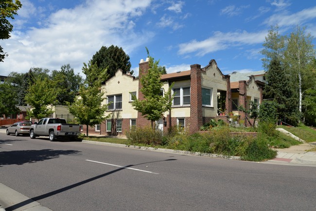 1301 Madison St in Denver, CO - Foto de edificio - Building Photo