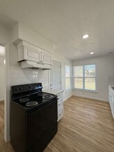 339 Brettonwood Dr in San Antonio, TX - Building Photo - Building Photo
