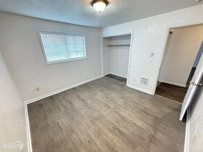 310 W Pierce St in Yakima, WA - Building Photo - Building Photo