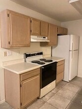 2334 Hosp Way in Carlsbad, CA - Building Photo - Building Photo